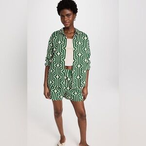Velvet by Graham & Spencer Green and White Geometric Blouse